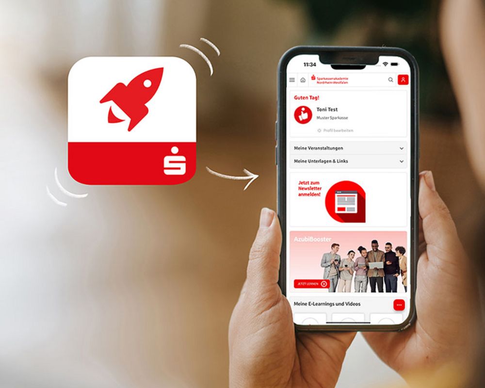 Fokusaufnahme eines Mobiltelefons, auf dem die SKA.NRW App geöffnet ist. Daneben ist das App Logo eingeblendet.