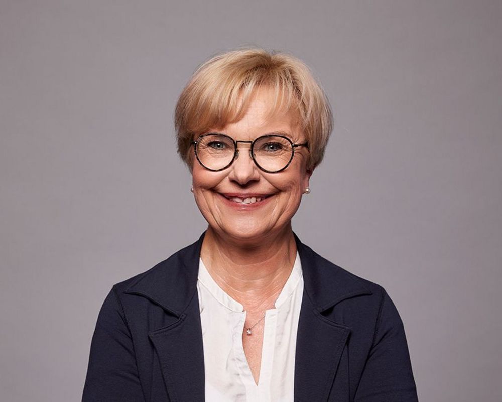 Portrait von Barbara Doerr-Lappe, Mitarbeiterin der Sparkassenakademie NRW